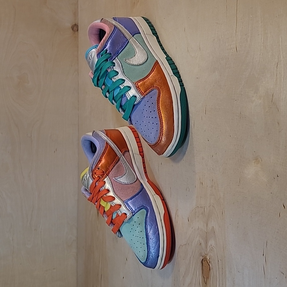 Nike Dunk Low Sunset Pulse Sneakers - Picture 4 of 10